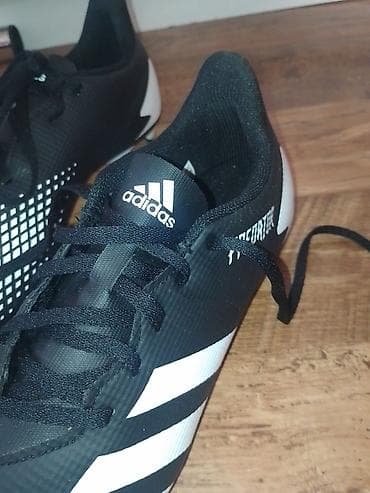 Muzički instrumenti: Kopacke ADIDAS PREDATOR br 43 su u perfektnom stanju (donesene iz — 5
