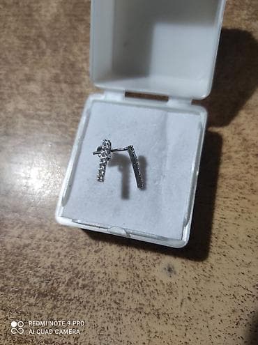 Sweatpants: Srebrne minđuše – više modela - Model 1 (2950): Kačenje na zatvarač — 4