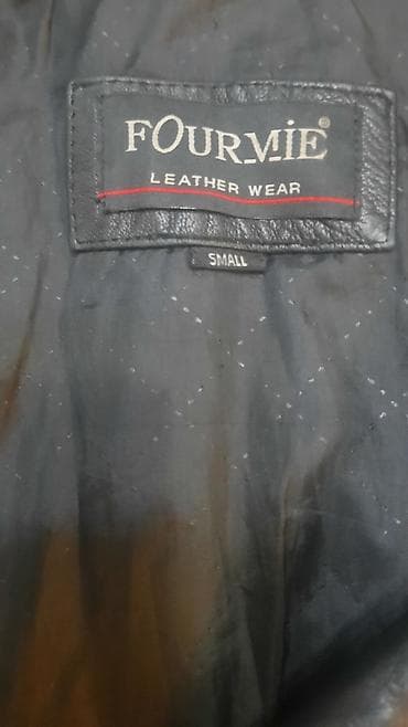 Haljine: Crna kožna jakna S. Odlično očuvana, bez oštećenja — 6