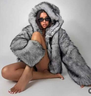 kaputi sa prirodnim krznom: Ženska teddy kaput/jakna sa krupnim plišanim flisom. Model do sredine — 10