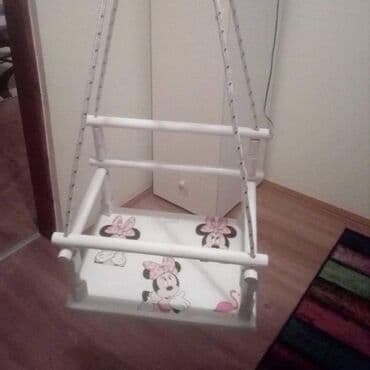 adidas mickey mouse patike: Obradujte svoje mališane našom Mickey Mouse ljuljaškom Cena: 2200 — 5