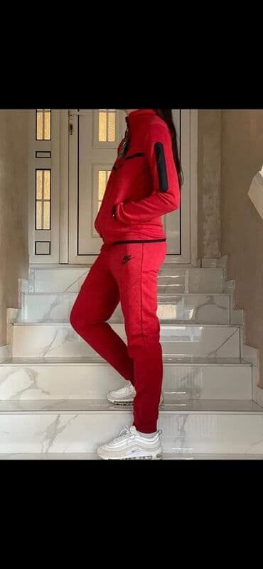 new tech fleece 2023: Veličine S M L XL
Cena 3500 din — 17