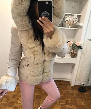 zimska jakna: Ženska zimska jakna sa krznenim detaljima - Model: puf jakna u — 6