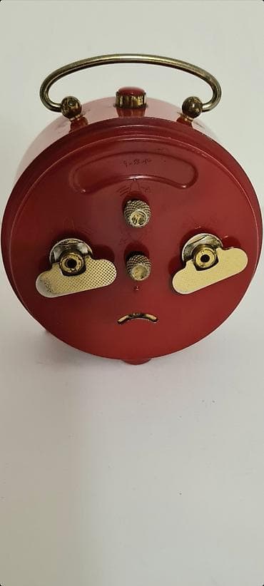 Tools & Equipment: ★ Na prodaju lep, crveni nemački kolekcionarski sat-budilnik stare — 4