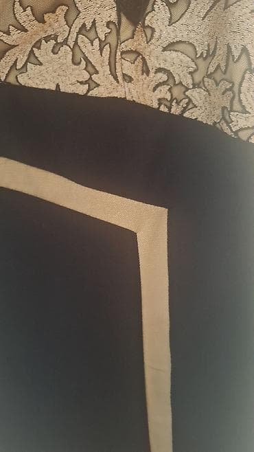 lila haljine: Haljina crna NOVA iz Italije sa zlatno krem crnom cipkom, na grudima — 7