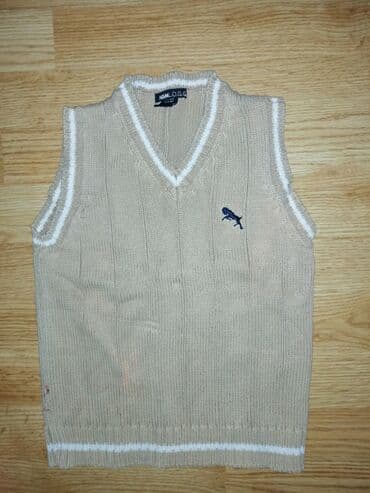 30 kom decija garderoba — 1