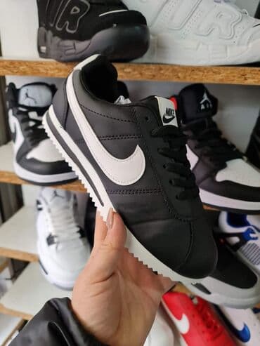 nike air command: 41 — 3