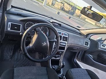 Automobili: Peugeot 307 SW 1.6 dizel karavan. Glavne karakteristike: - — 7