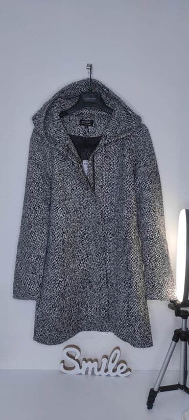 Salonke, Reserved, 41 — 3