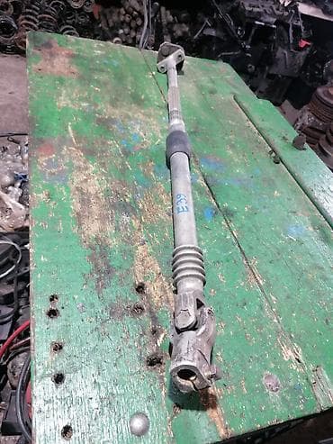 BMW E39 – unutrašnji kardanski zglob / međuosovina volana Opis: - Deo