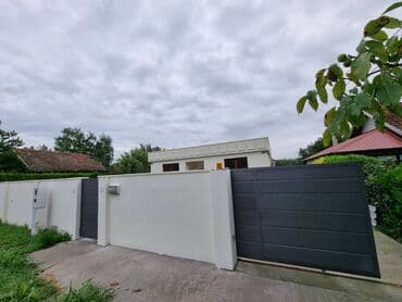 kuce na prodaju beograd: 100 kv. m, 3 sobe — 1