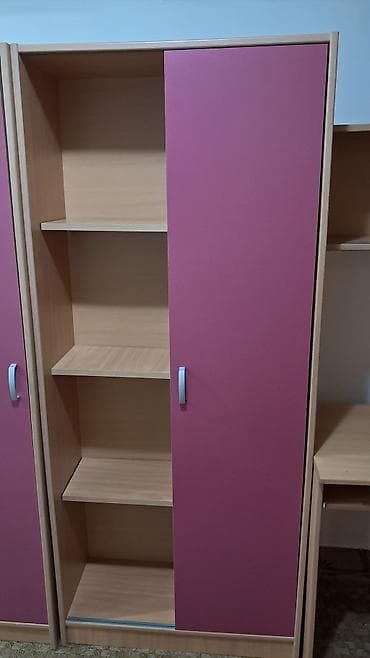 ikea daske za stolove: Ormar i radni sto – set za dečiju sobu odlično očuvan - Materijal — 4