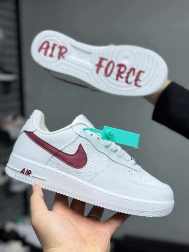 nike air force sa crnim znakom: Nike, 39 — 1