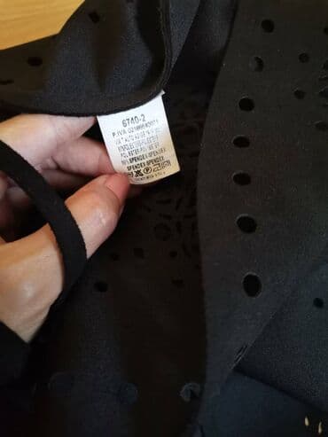 prsluk l: Crni prsluk Elegantan prsluk sa resama, veoma zanimljiv šupljikav — 4