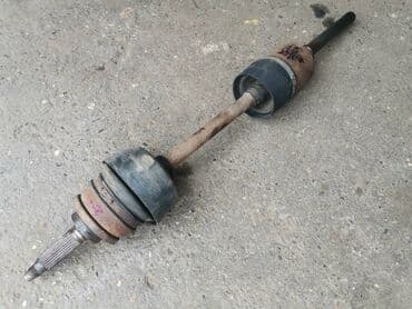 desno krilo golf 4: Poluosovina leva i desna Lada 21214 Niva 26mm označena br.4. Polovno — 14