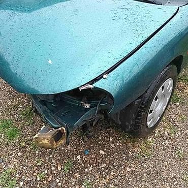 ford eskot: POLUOSOVINA DESNA 1.8TD ZA FORD MONDEO OD 1996. DO 1999. GOD. | — 2