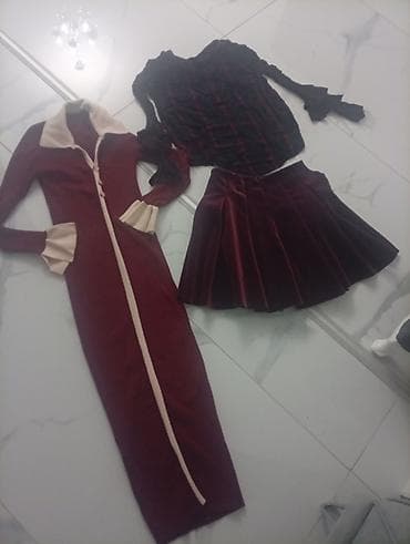 sweatshirt h: Komplet bordo odeće – tri komada - Duga uska haljina do članaka u — 1