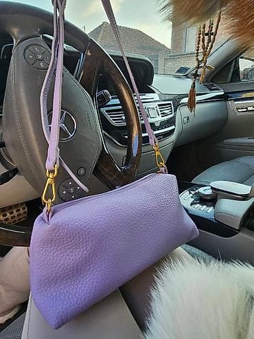 crne torbe: Modne ženske torbe – izbor različitih modela i brendova - Crvena — 8