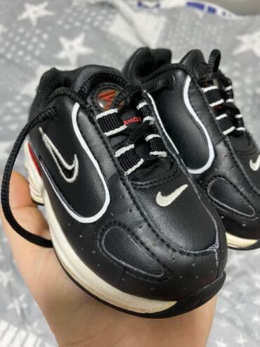 Gumene čizme: Ostala dečija obuća — 2