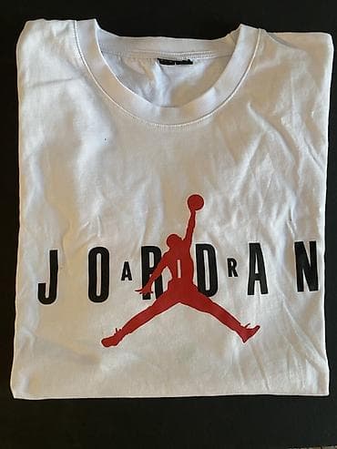 deadpool odelo: - Bela majica sa prepoznatljivim crvenim Jumpman logom preko grudi - — 1