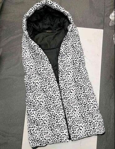 timberland prsluci: Akcija 2700din prsluci
S m l xl — 3