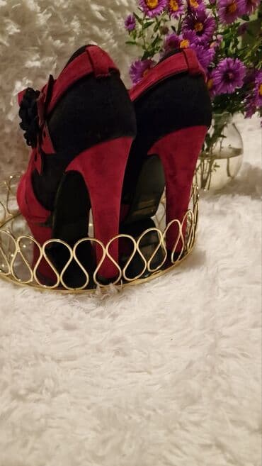 leon klompe crne: Gležnjače, 37 — 3