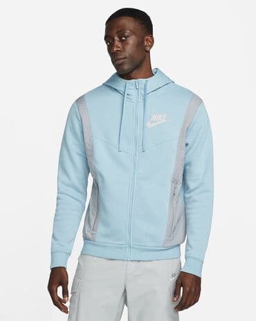 3 decembar duks: NIKE duks vel.S NOVO — 1