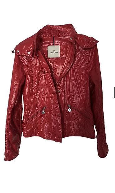 Moncler ženska jakna,koral crvena, lagana i sjajna završna obrada. - na lalafo.rs Moncler ženska jakna,koral crvena, lagana i sjajna završna obrada. -