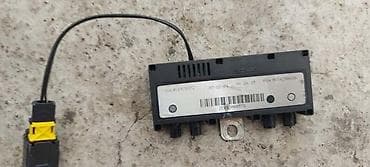 solarni punjac za akumulator: ANTENA POJACALO ZA PEUGEOT 407 — 3