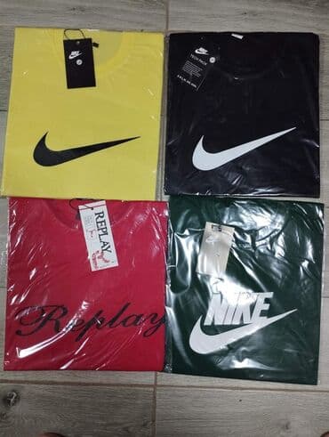 Muske majice velicina L 
Samo 1600 din 
Pamuk-likra