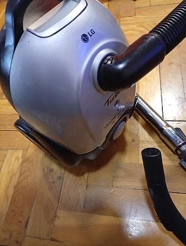 ajfon 13 pro cena polovan: LG usisivač sa kesom – model V-CP753RD Na Papirnu kesu. vuče kao — 2