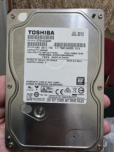 Ostali kompjuterski delovi: PC delovi – paket Sadržaj: - HDD Toshiba DT01ACA050, 3.5", kapacitet — 4