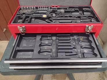 Metalni kofer za alat - ✅Metalni kofer za alat premljen sa 2 fioke i