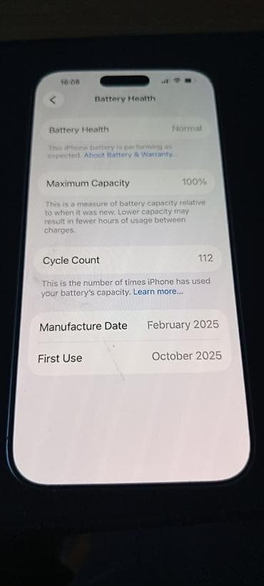 kamerice za snimanje: Apple iPhone 16 (serija Pro) – srebrna/bela boja, ravni ivice i — 6