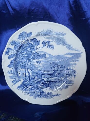 plasticne case za desert novi sad: Servis za torte,kolace engleski Enoch Wedgwood iz 70ih. Servis je — 11