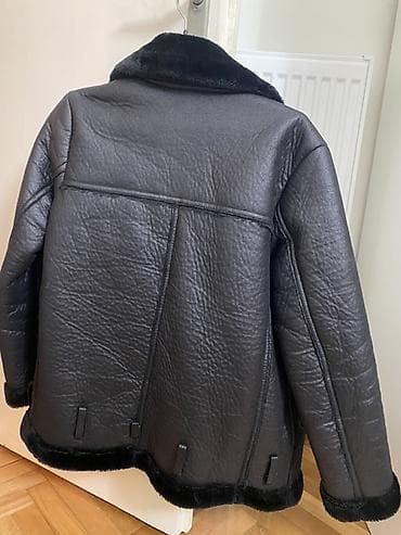 massimo dutti cipele zenske: H&M Crna ženska jakna avijatičarskog stila od eko‑kože sa toplom — 4