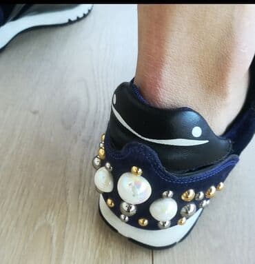replay is more patike: 38, color - Blue — 2