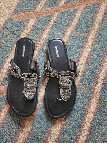 nike air max tavas all black: Sandals, Graceland, 39 — 1