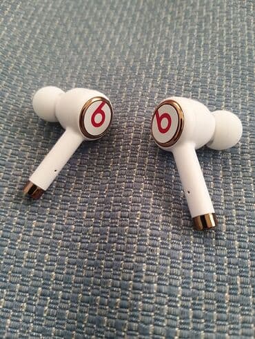 wireless rikverc kamera: Beats Wireless Tour3 Bezicne Bluetooth Slusalice Bele i Crne Odlican — 2
