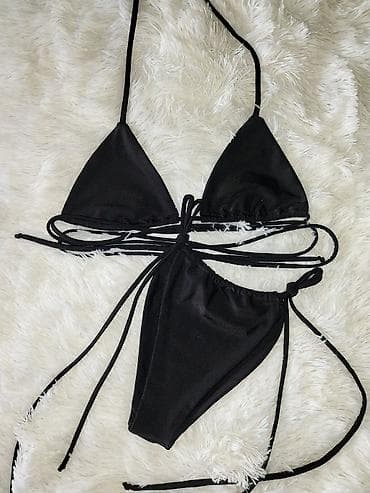 Ženski bikini set – minimalistički trouglasti model sa vezivanjem -