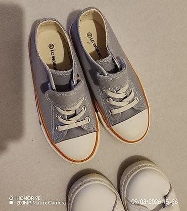 inportana patike: Vel 29 Dečije patike LC Waikiki – tri para Modeli i boje: - Sive — 2