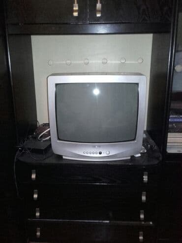 mikser za decu: ODLICAN Samsung kolor televizor, model tv c2 20 f12, dijagonala ekrana — 2