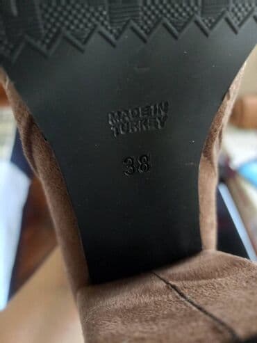 Venčanice i aksesoari: Gležnjače, 38 — 5