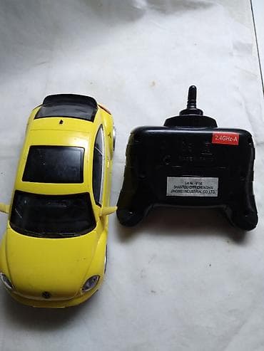 voz na baterije: Na daljinski VW Beetle III - 2,4 gHz razmera 1:24 (oko 18 cm.)sa — 2
