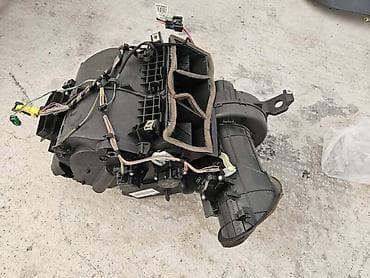 citroen c5 klapna za grejanje: KUCISTE VENTILACIJE 1.6 ZA CITROEN C4 OD 2002. DO 2008. GOD — 2