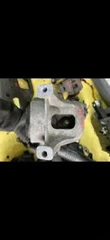 za motor: AUDI A4 A5 B8 2011 NOSAC MOTORA ODLUCAN | Audi a1 a3 a4 a5 a6 a7 a8 — 3