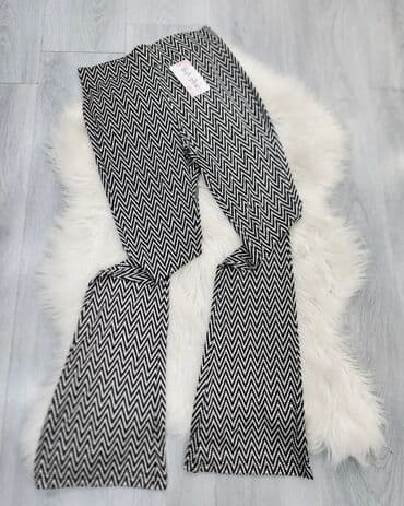 gerry weber cena: Cena 1500din
S m l xl — 3