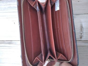 Wallets: Women's wallet — 2