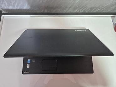 Toshiba: Toshiba Satellite Pro – poslovni laptop sa numeričkom tastaturom — 4