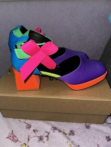 bata zenske salonke: Ženske salonke/sandale sa blok potpeticom – živopisni višebojni dizajn — 3